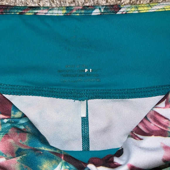 PRANA PALM LEAF LEGGINGS SIZE MEDIUM - Picture 5 of 7